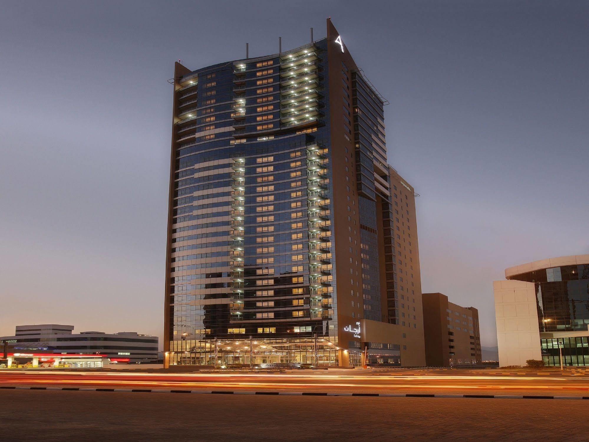 Отель Nour Arjaan By Rotana-Эль-Фуджайра Экстерьер фото
